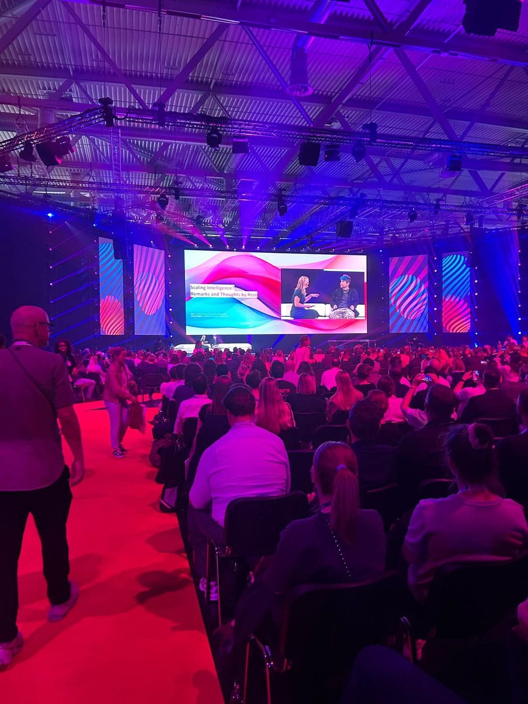 Keynote auf der DMEXCO 2026 – volles Haus in Köln